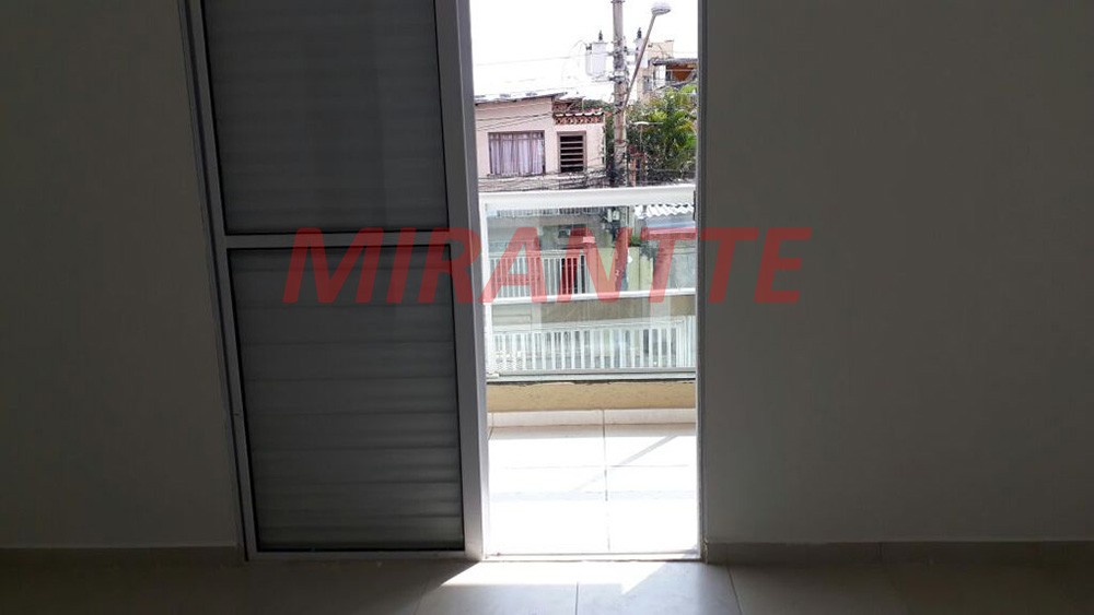 Sobrado de 210m² com 4 quartos em Imirim