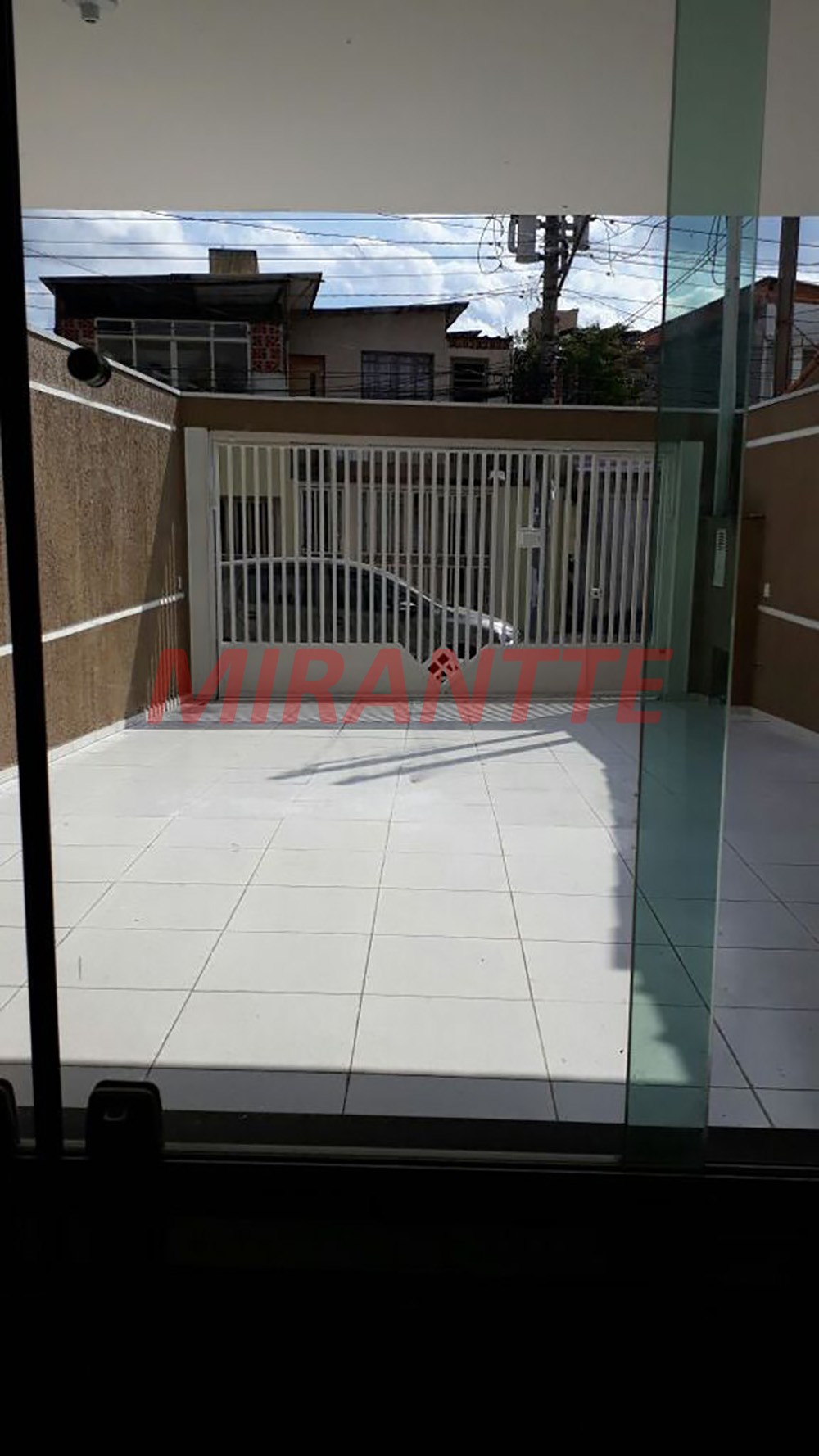 Sobrado de 210m² com 4 quartos em Imirim