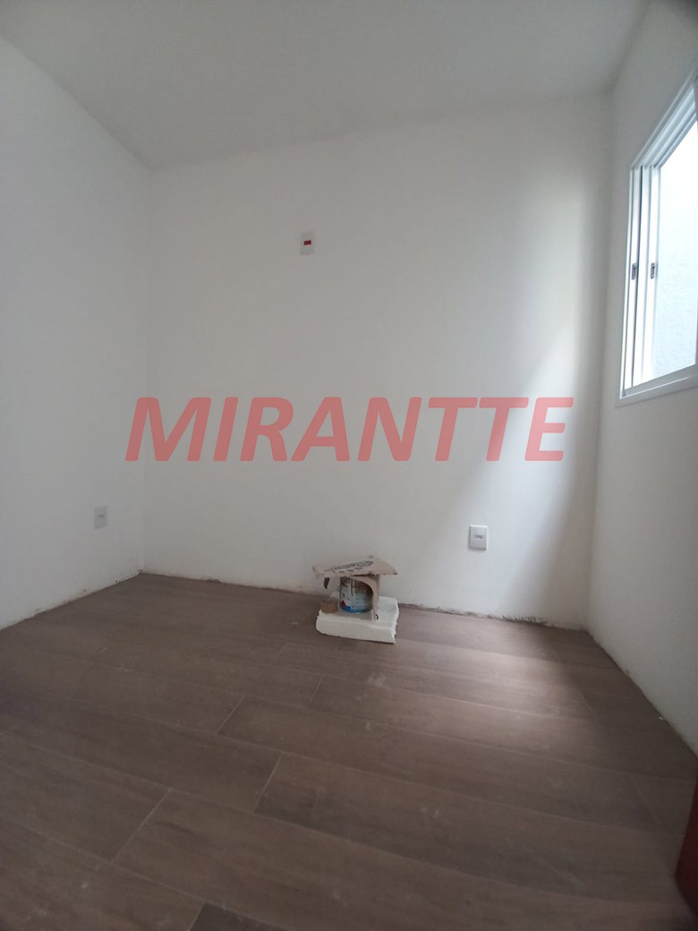 Sobrado de 76m² com 3 quartos em Vila Ester