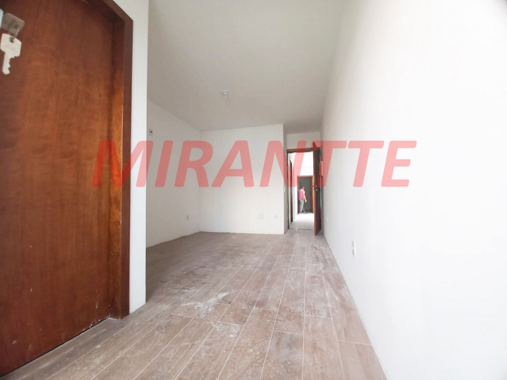 Sobrado de 76m² com 3 quartos em Vila Ester