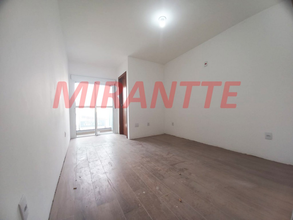 Sobrado de 76m² com 3 quartos em Vila Ester