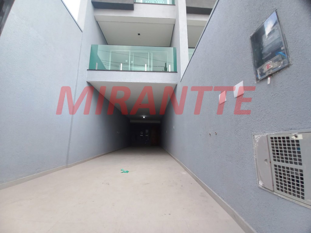 Sobrado de 76m² com 3 quartos em Vila Ester