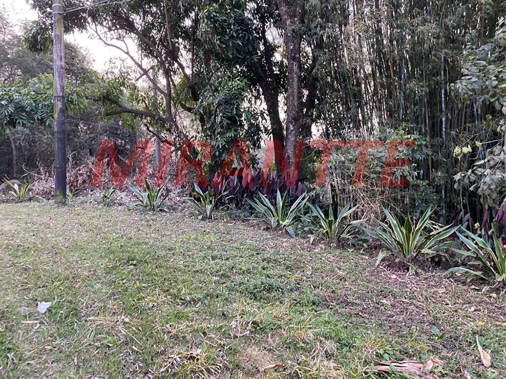 Terreno de 1023m² em Serra Da Cantareira