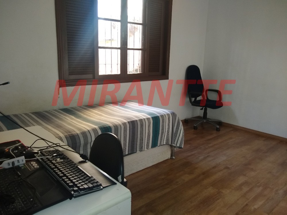 Sobrado de 190m² com 3 quartos em Freguesia do