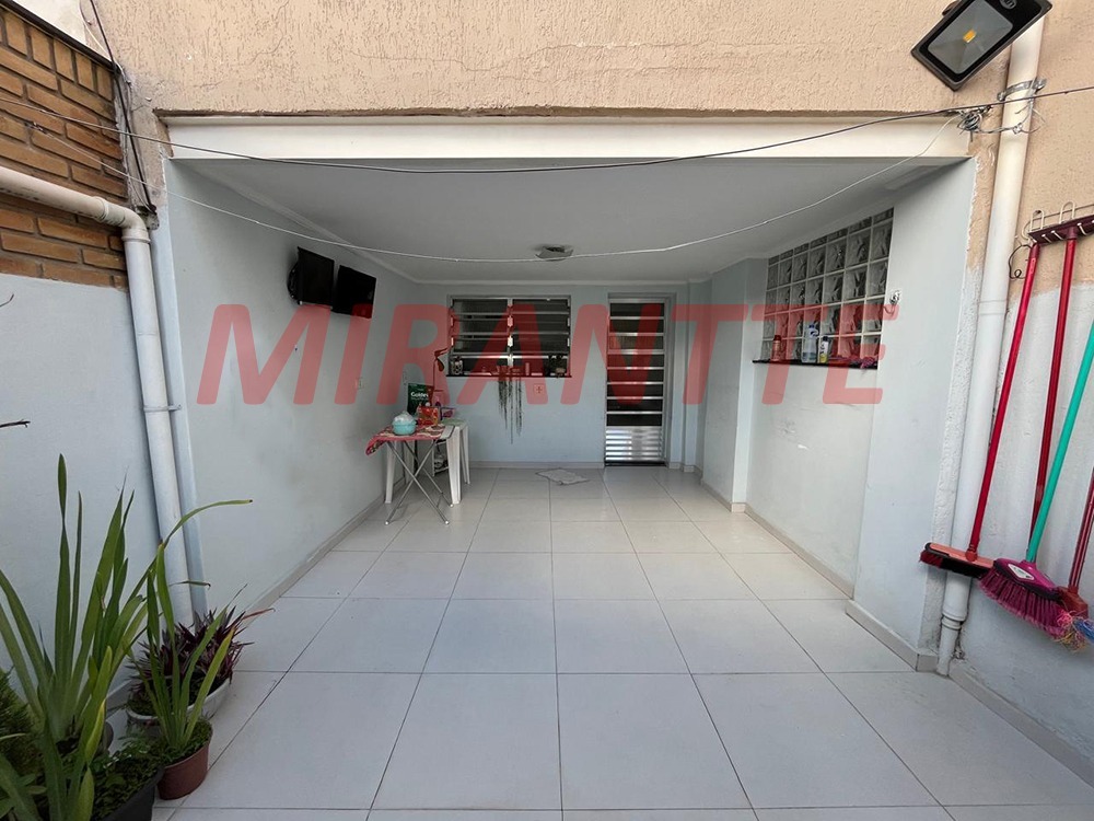 Sobrado de 94m² com 3 quartos em Vila Nova Mazzei