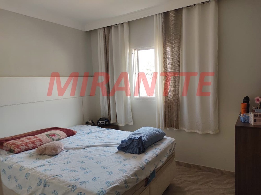 Sobrado de 94m² com 3 quartos em Vila Nova Mazzei