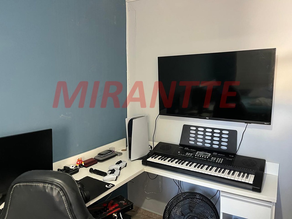 Sobrado de 94m² com 3 quartos em Vila Nova Mazzei