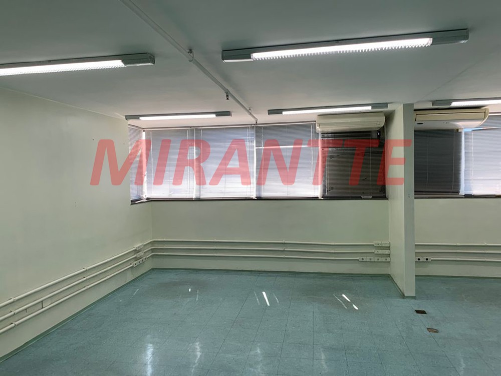 Comercial de 100m² em Santana