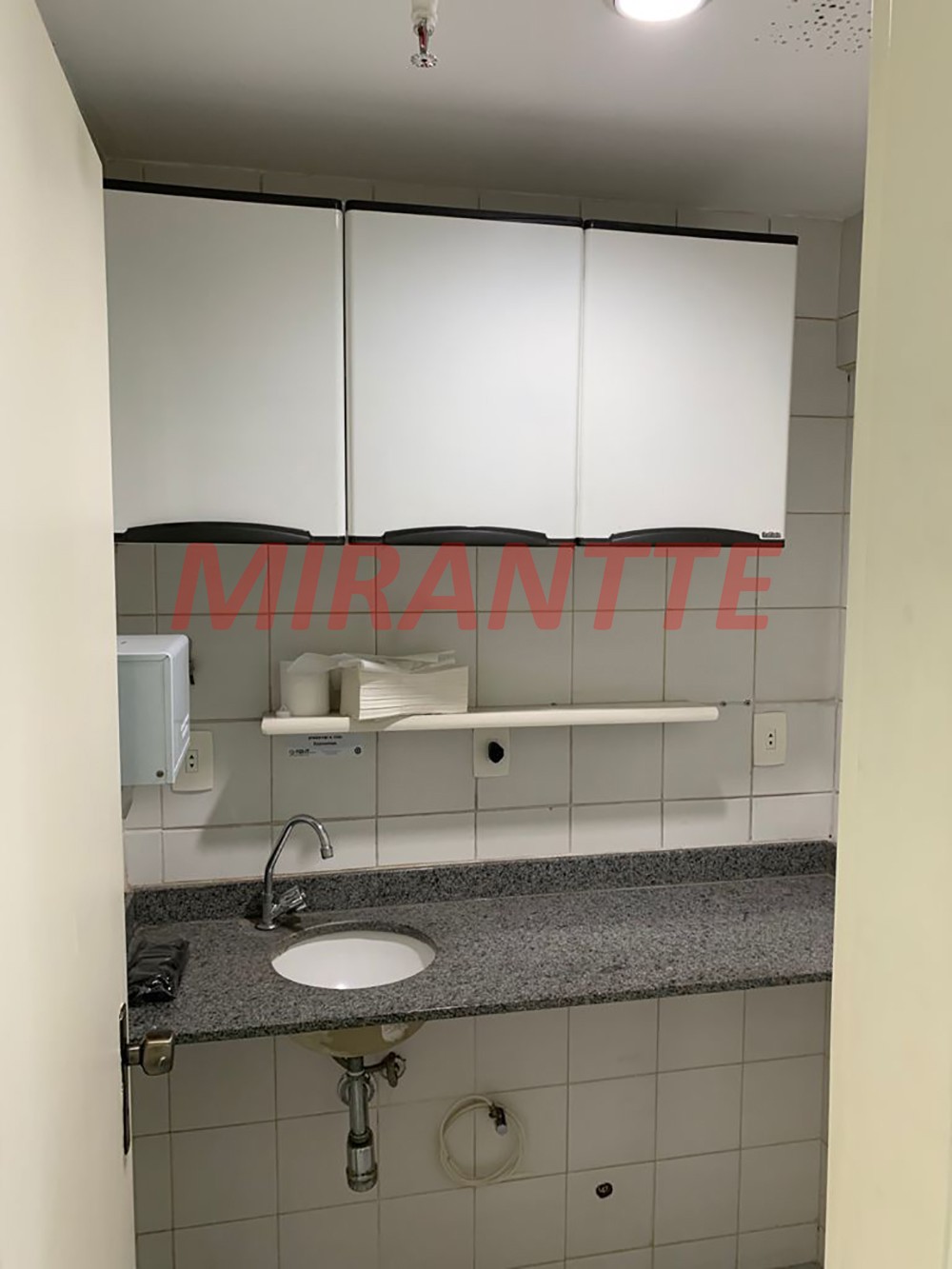 Comercial de 100m² em Santana