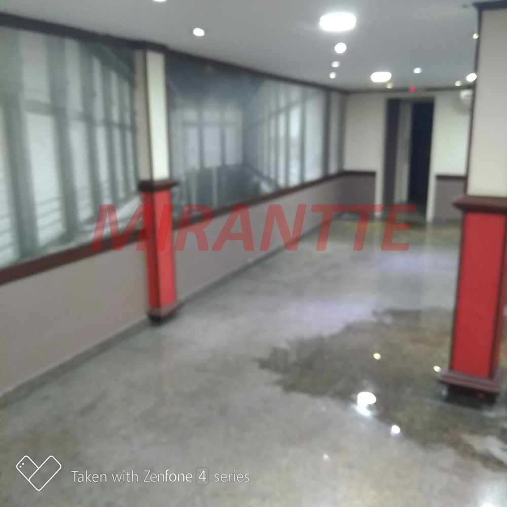 Comercial de 600m² em Centro