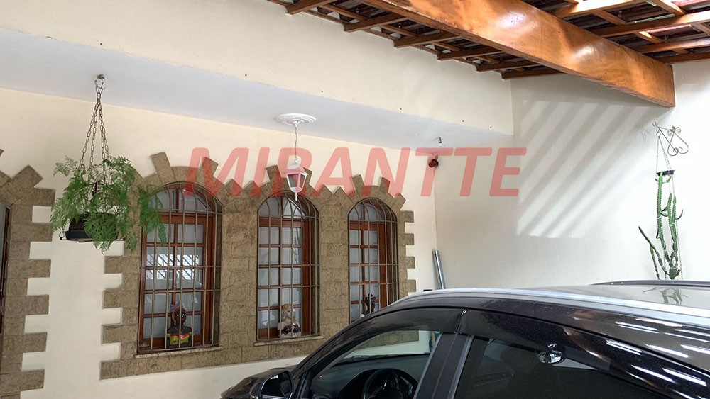 Sobrado de 175m² com 3 quartos em Vila Galvão