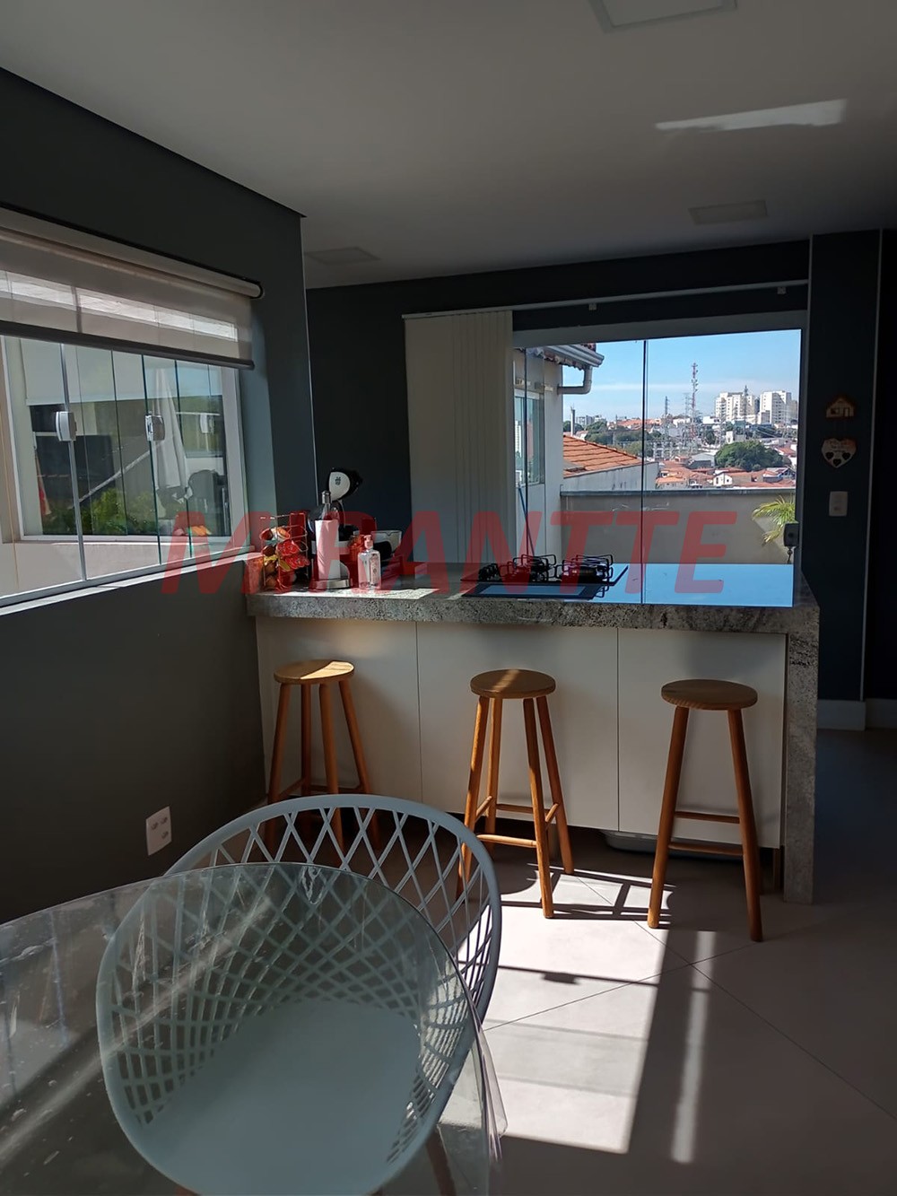 Sobrado de 258m² com 4 quartos em Limão