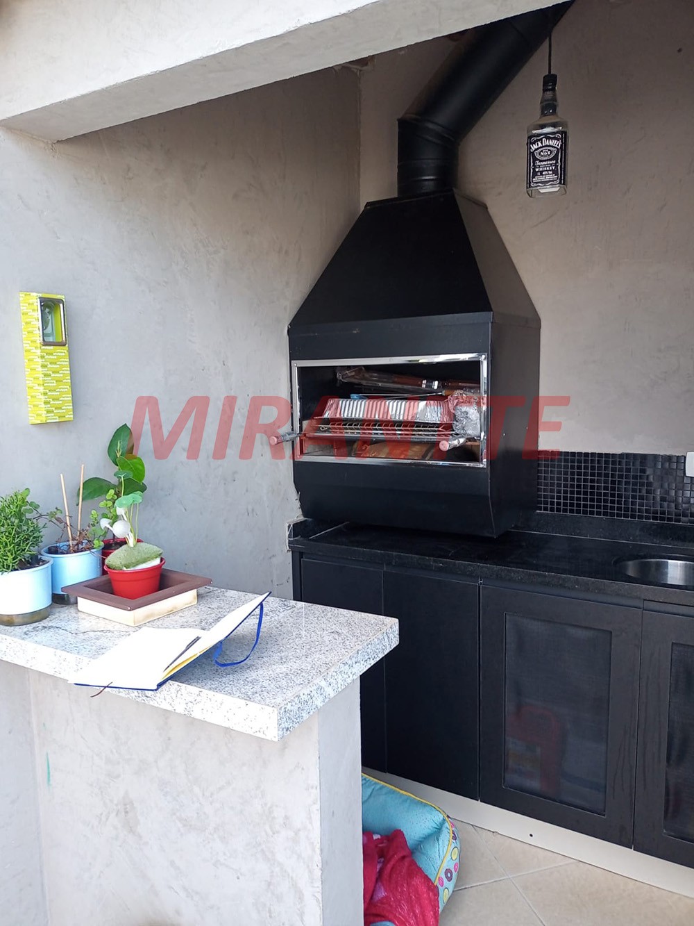 Sobrado de 258m² com 4 quartos em Limão
