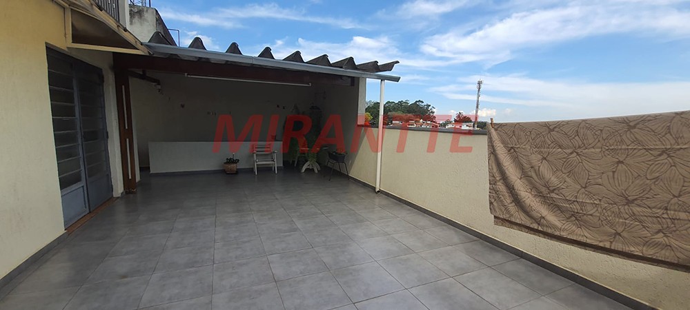 Sobrado de 180m² com 3 quartos em Pedra Branca