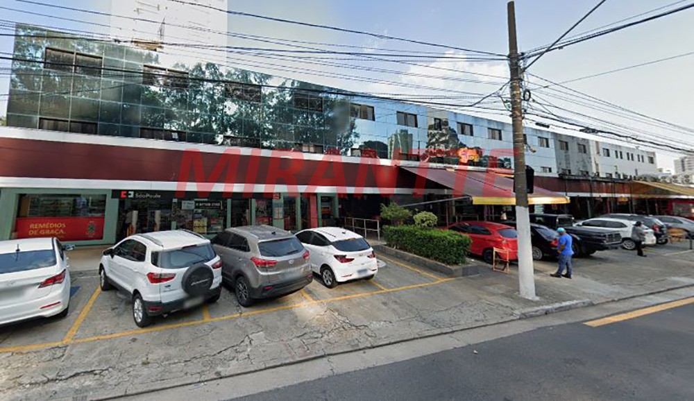 Conjunto comercial em Parada Inglesa