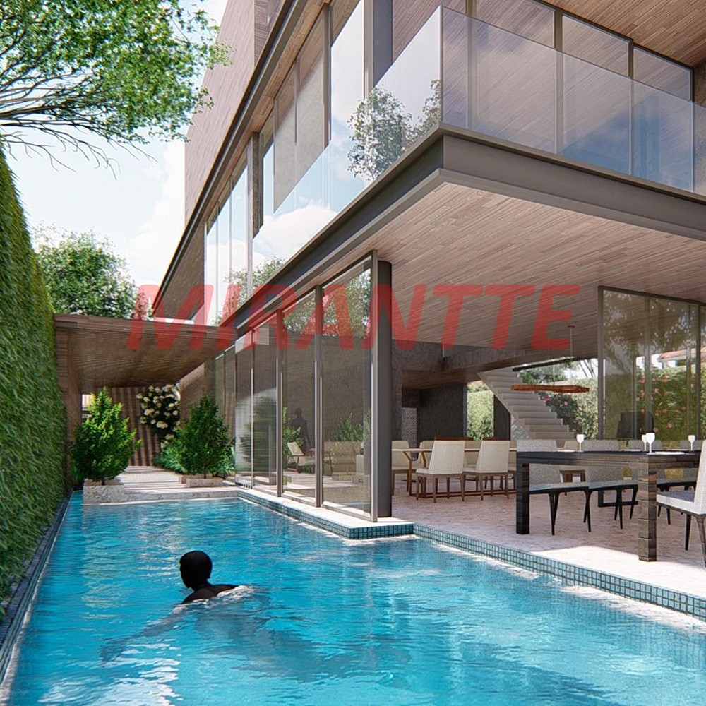 Sobrado de 600m² com 5 quartos em Jardim America