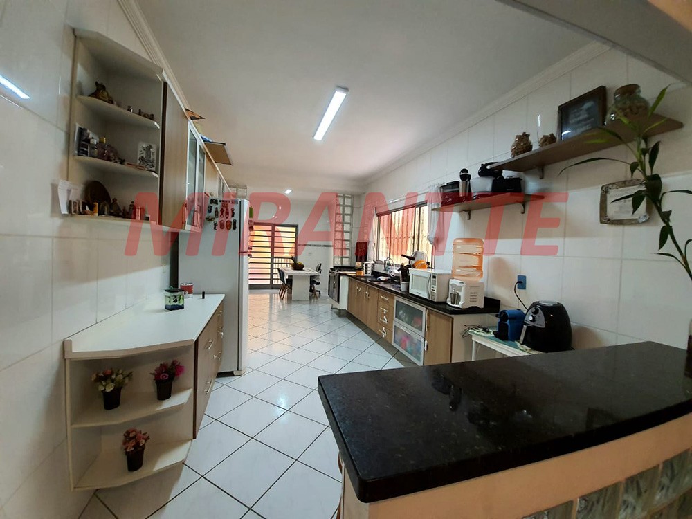 Casa terrea de 117m² com 2 quartos em Parque Peruche
