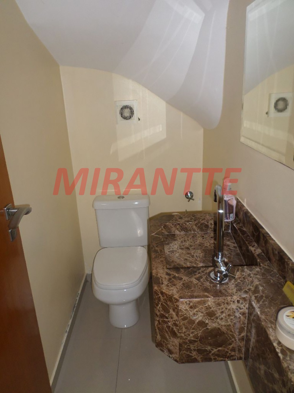 Sobrado de 245m² com 3 quartos em Mandaqui