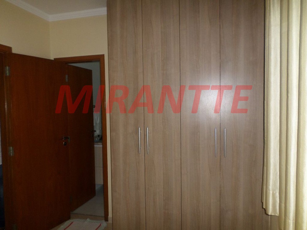 Sobrado de 245m² com 3 quartos em Mandaqui