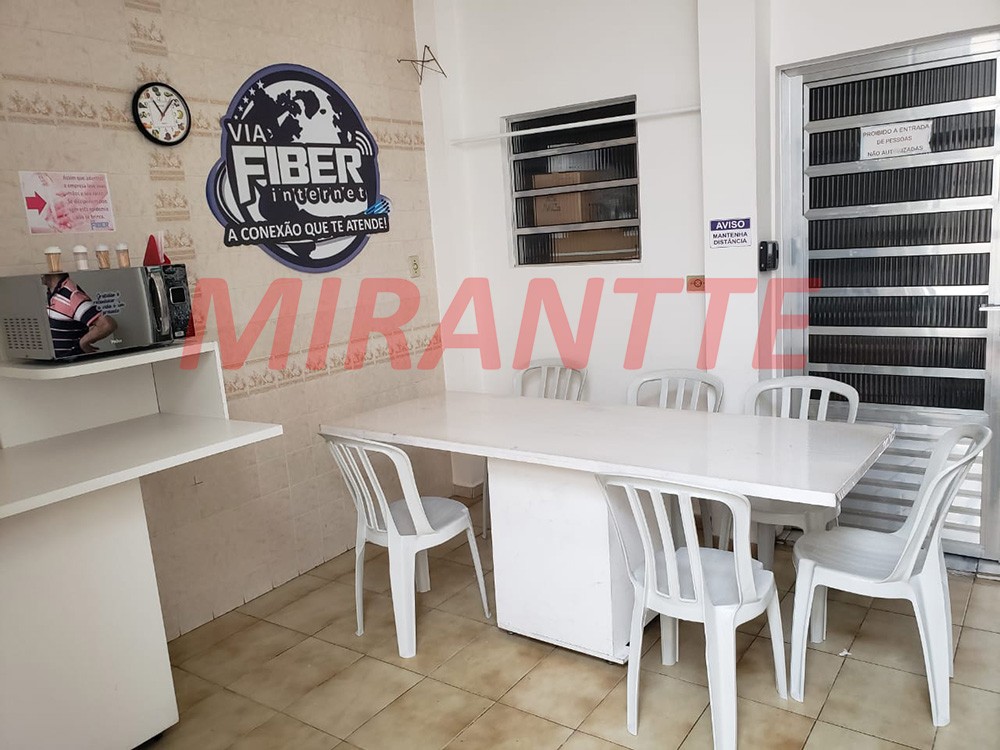 Sobrado de 240m² com 2 quartos em Vila Francos