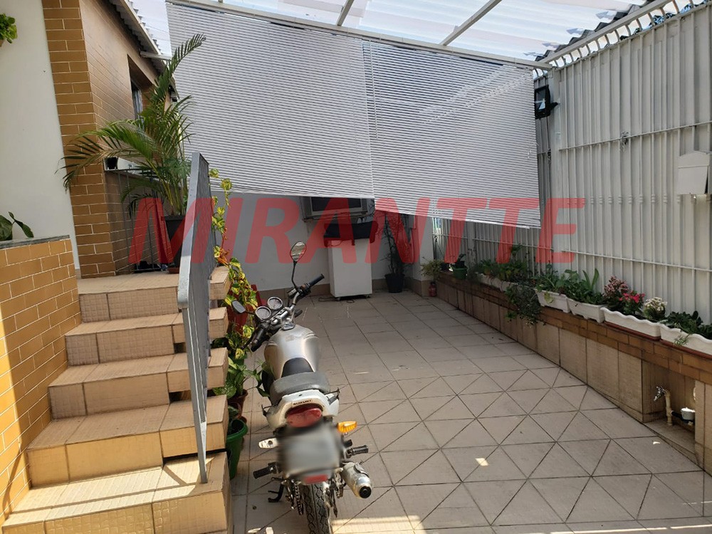 Sobrado de 240m² com 2 quartos em Vila Francos