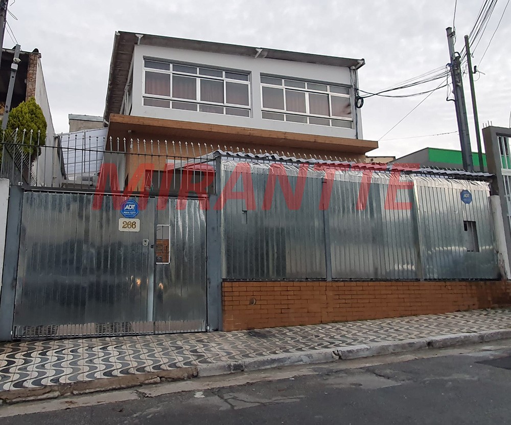 Sobrado de 240m² com 2 quartos em Vila Francos