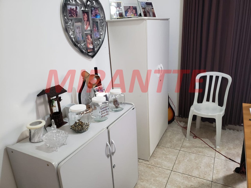 Sobrado de 240m² com 2 quartos em Vila Francos