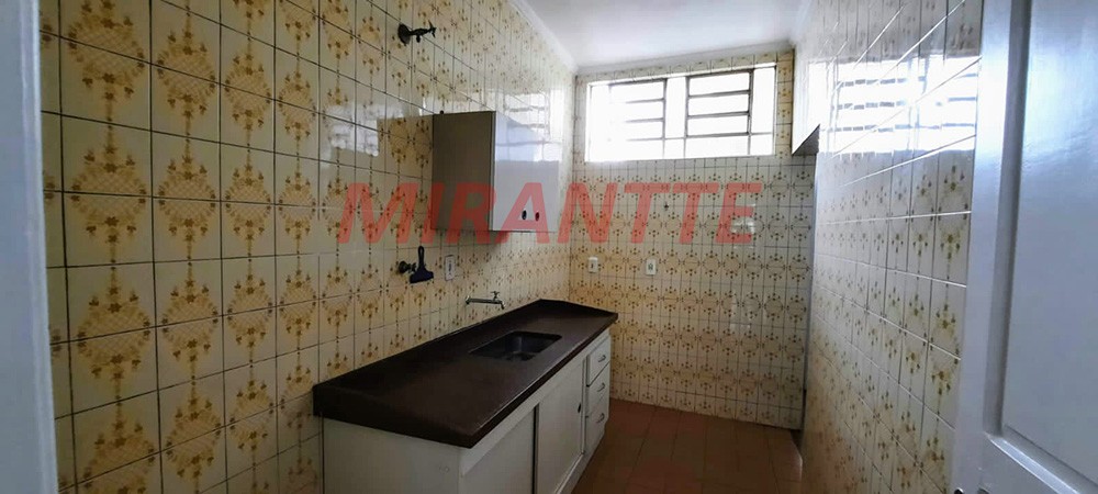 Sobrado de 252m² com 3 quartos em Parque Peruche