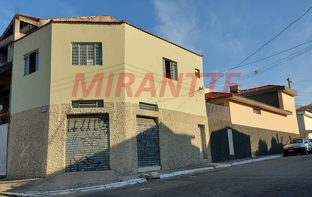 Sobrado de 252m² com 3 quartos em Parque Peruche