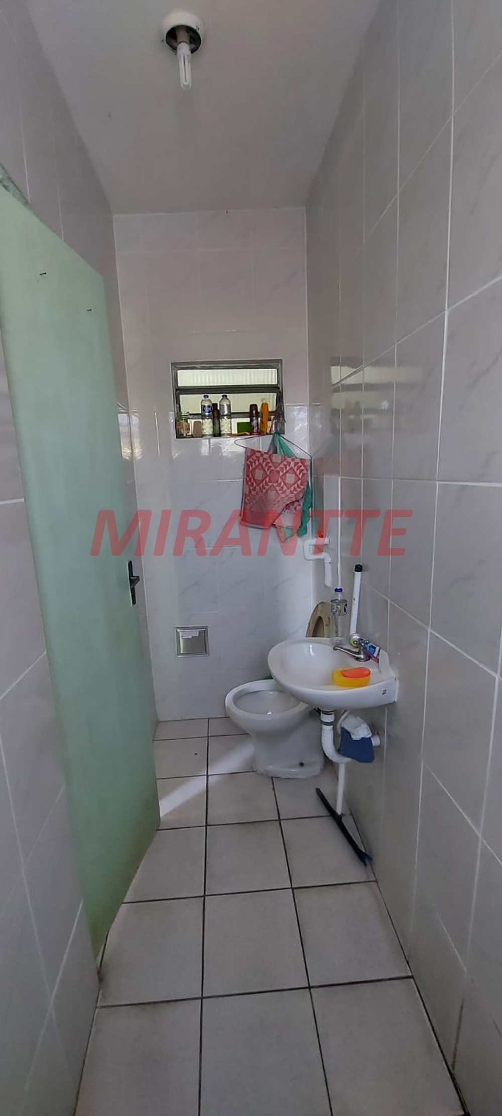 Sobrado de 252m² com 3 quartos em Parque Peruche