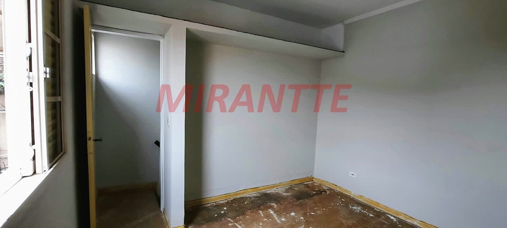 Sobrado de 252m² com 3 quartos em Parque Peruche