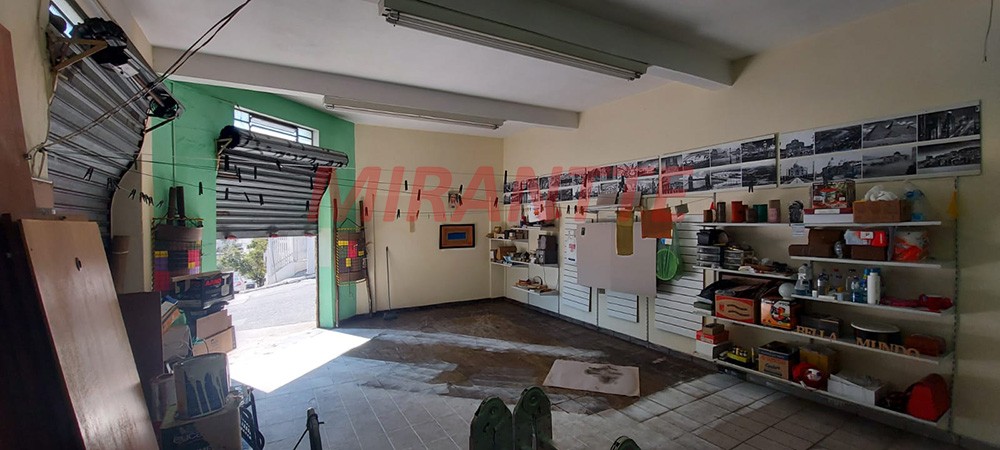 Sobrado de 252m² com 3 quartos em Parque Peruche