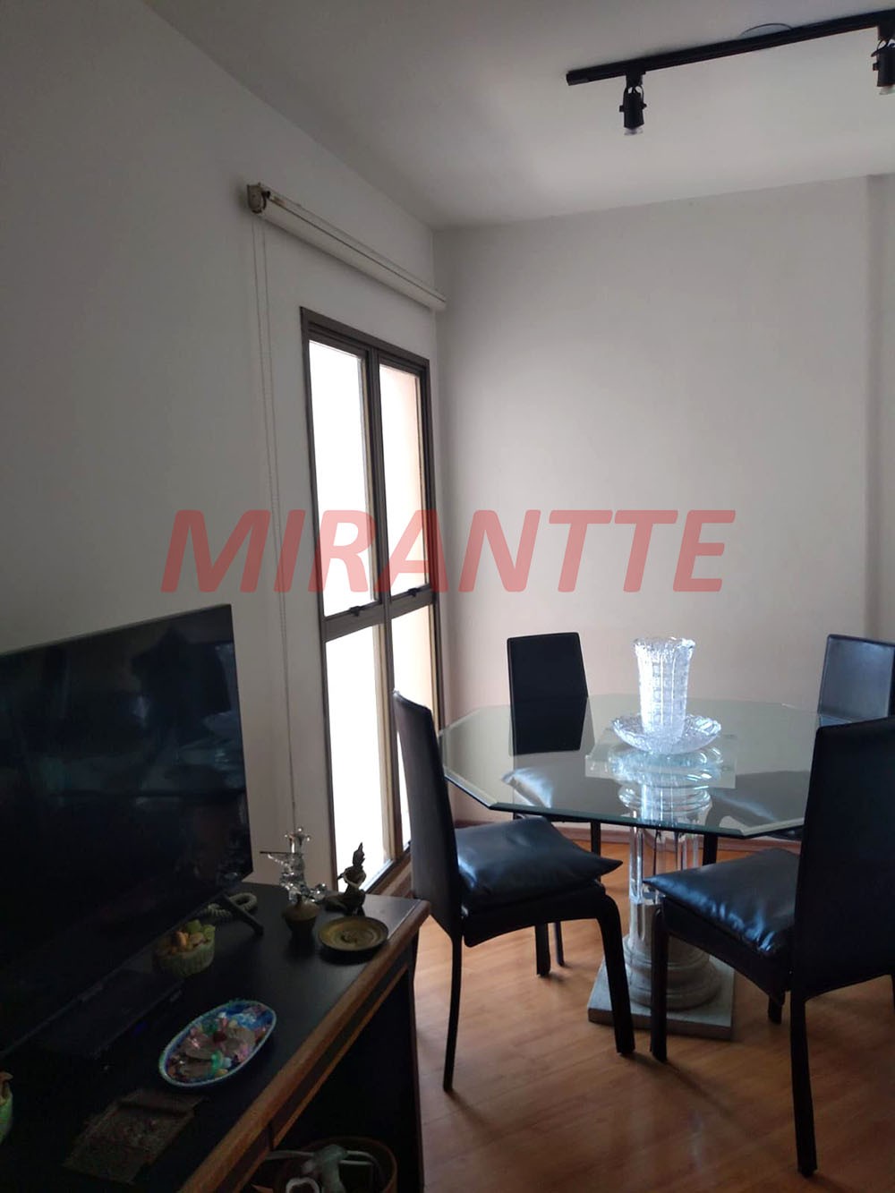 Apartamento de 60m² com 2 quartos em Vila Rosália