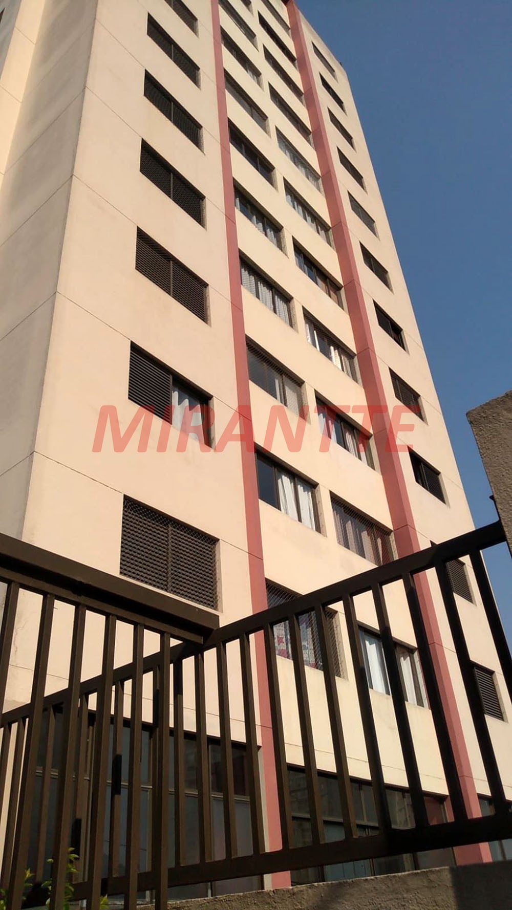 Apartamento de 60m² com 2 quartos em Vila Rosália
