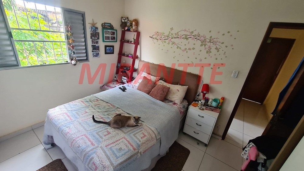 Casa terrea de 160m² com 4 quartos em Parque Edu Chaves