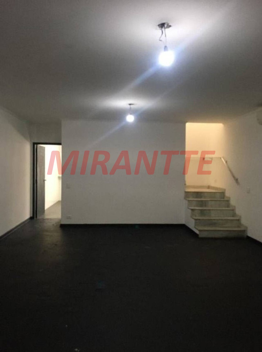 Sobrado de 224m² com 3 quartos em Saúde