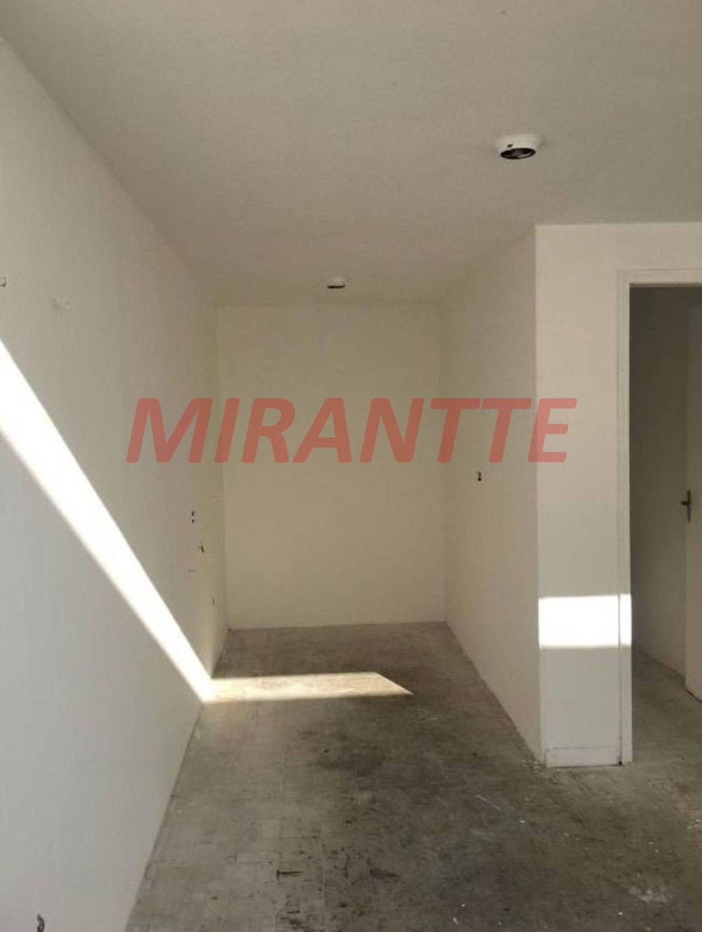 Sobrado de 224m² com 3 quartos em Saúde