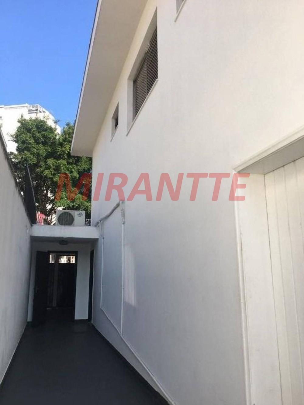 Sobrado de 224m² com 3 quartos em Saúde