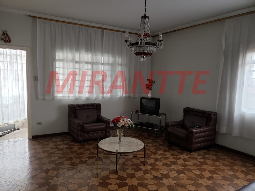 Sobrado de 485m² com 8 quartos em Imirim