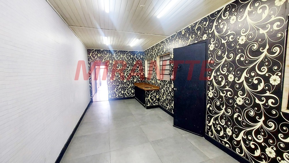 Comercial de 120m² em Santana