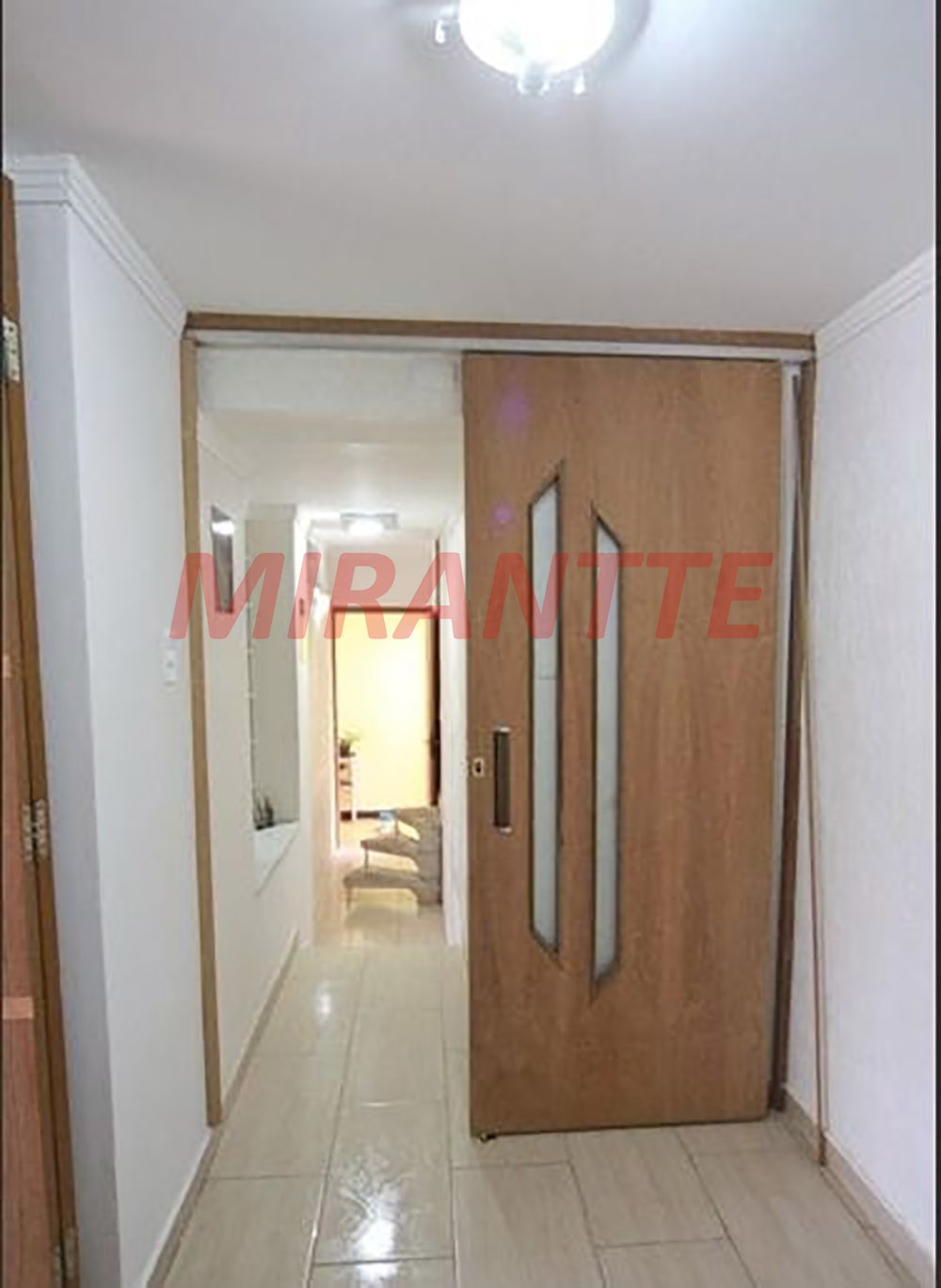 Sobrado de 160m² com 5 quartos em Água Fria