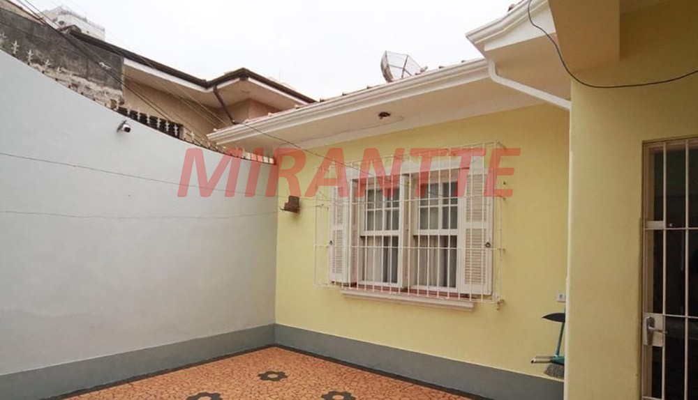 Sobrado de 160m² com 5 quartos em Água Fria