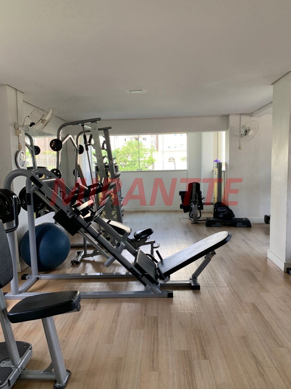 Apartamento de 160m² com 4 quartos em Santana