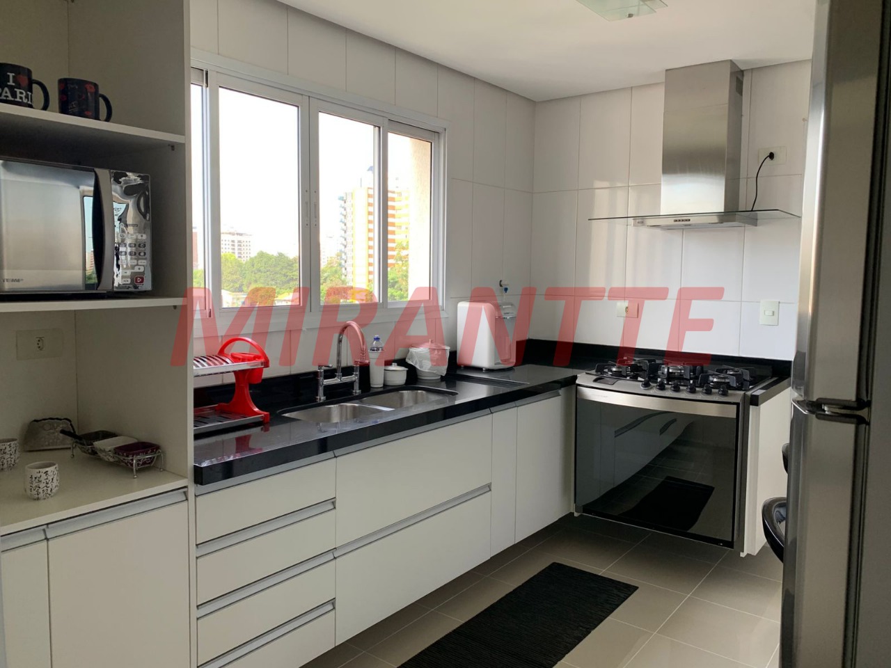 Apartamento de 160m² com 4 quartos em Santana
