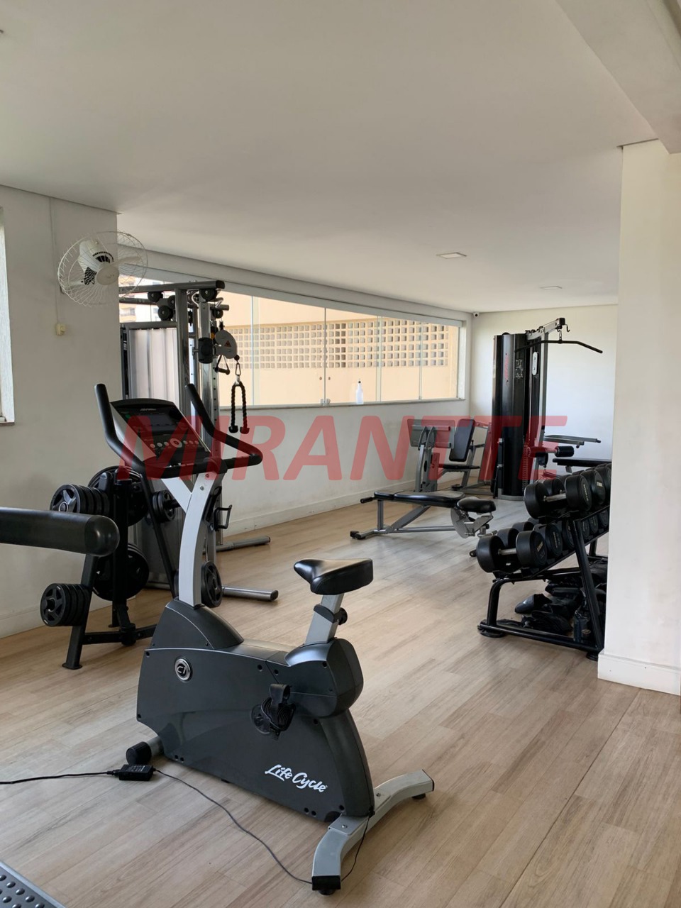 Apartamento de 160m² com 4 quartos em Santana