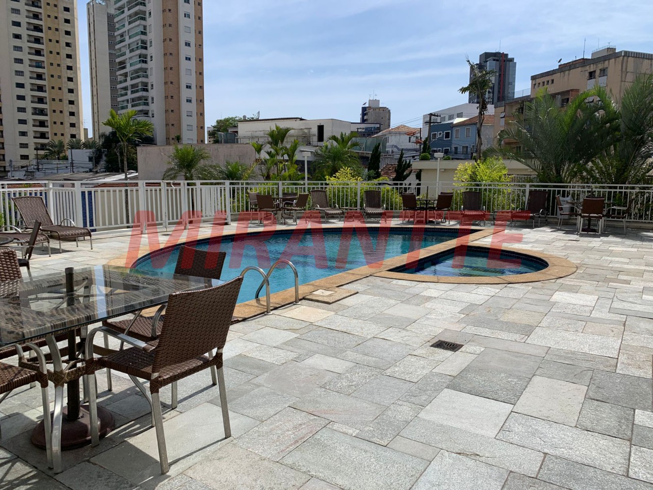 Apartamento de 160m² com 4 quartos em Santana
