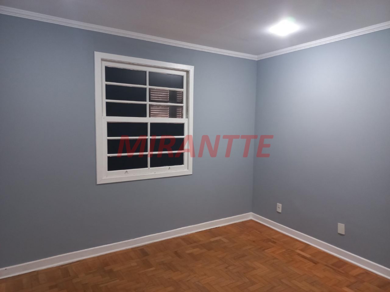 Sobrado de 180m² com 2 quartos em Santana