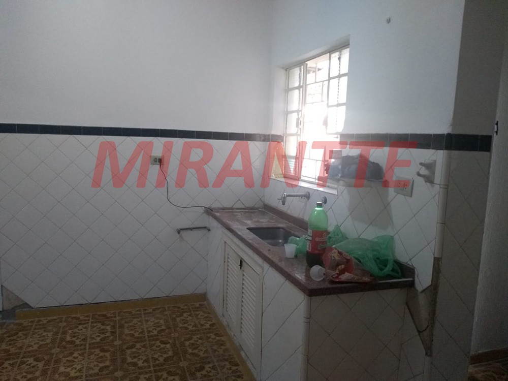 Sobrado com 2 quartos em Imirim