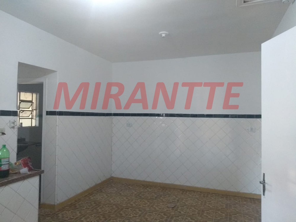 Sobrado com 2 quartos em Imirim