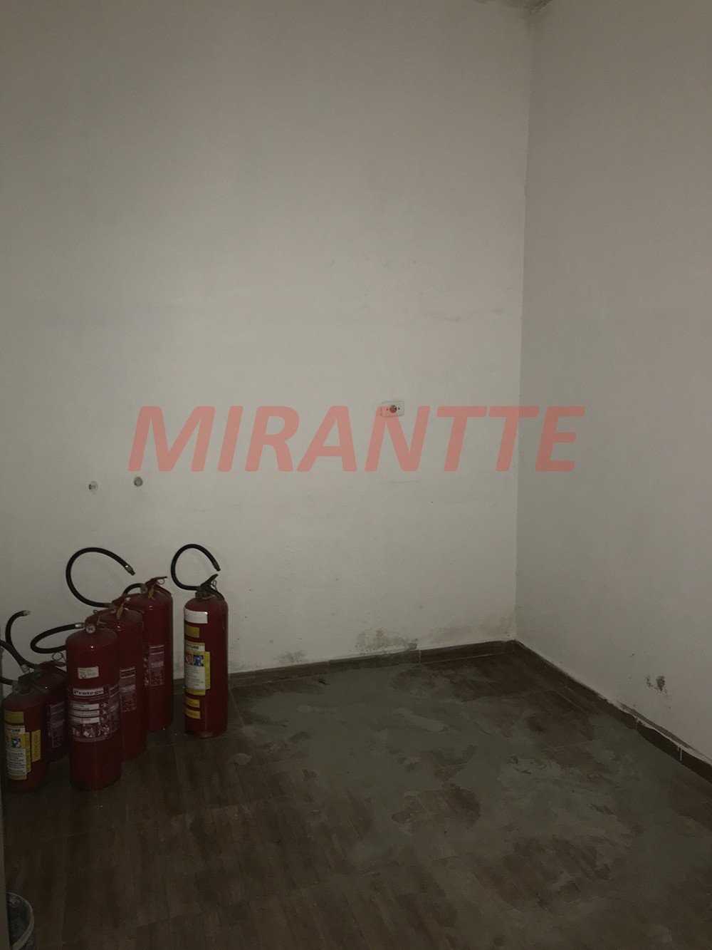 Comercial de 345m² em Aricanduva